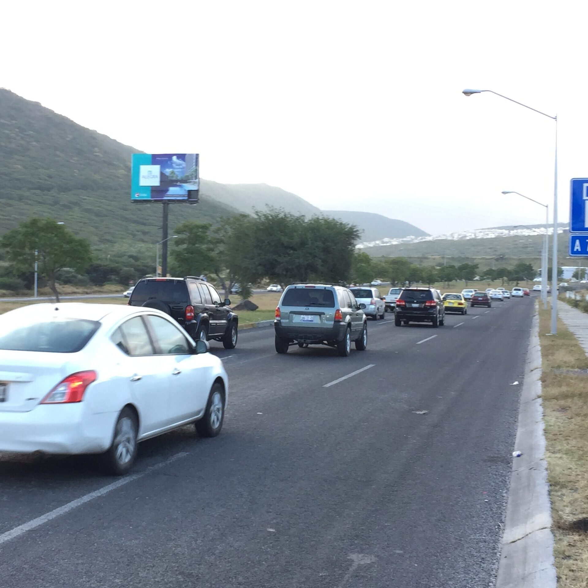 Bernardo Quintana #9571 Col. Centro Sur