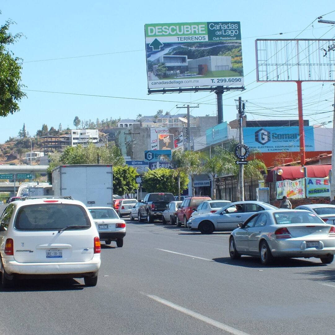 Av. Constituyentes #62 Col. Arquitos