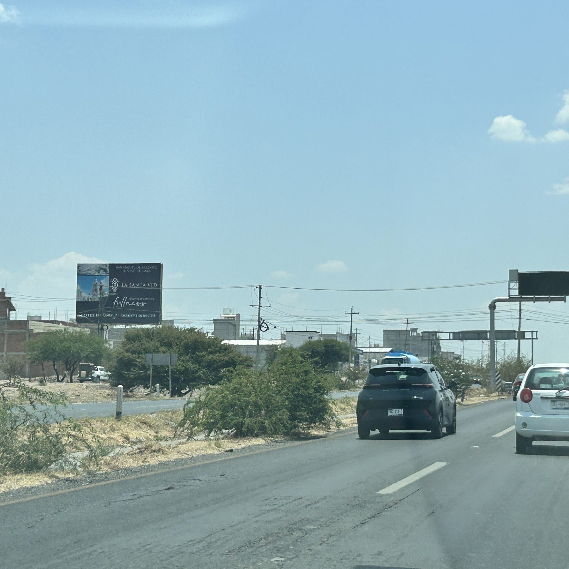 Lib. Sur Poniente km. 2 + 100 col. Casa Blanca