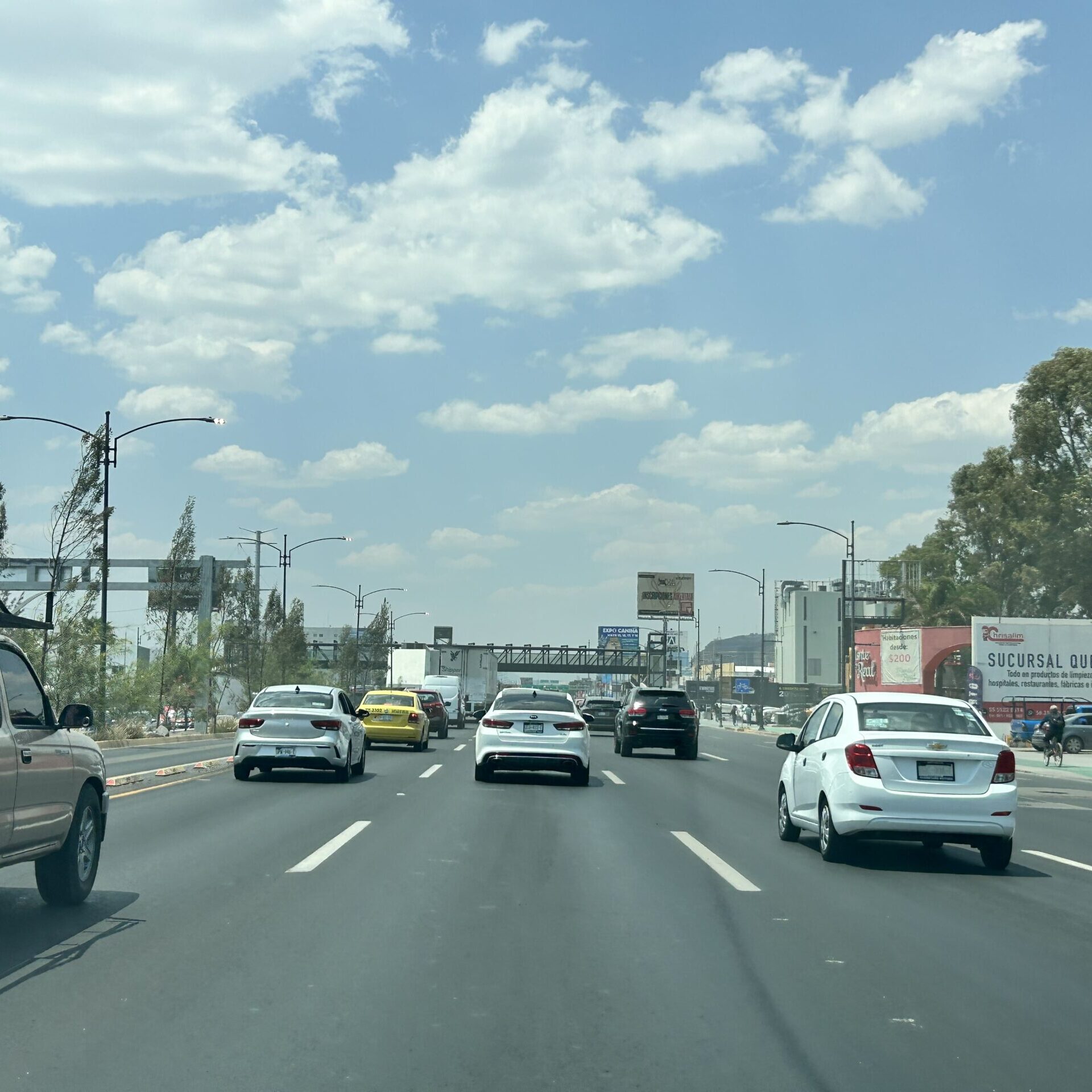 Av. 5 de Febrero #1602 col. San Pablo