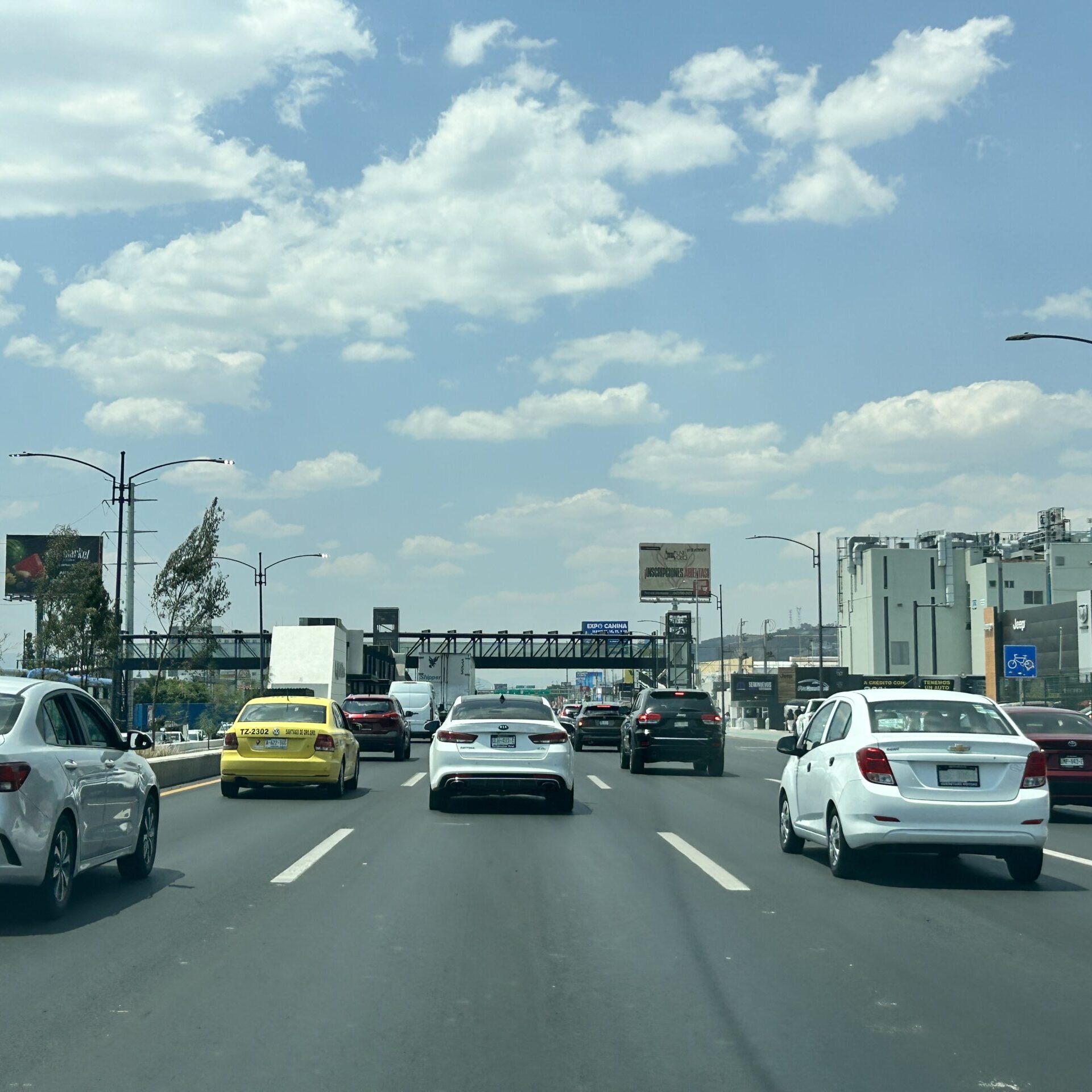 Av. 5 de Febrero #1602 col. San Pablo