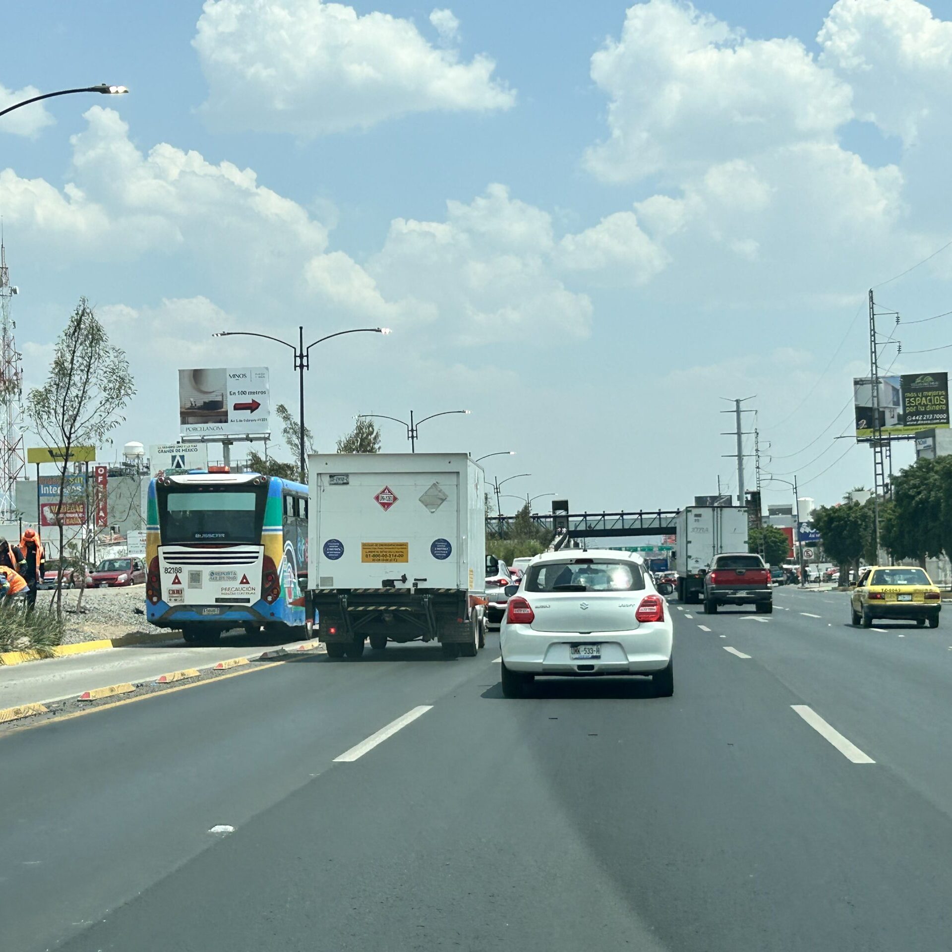 Av. 5 de Febrero #1602 col. San Pablo