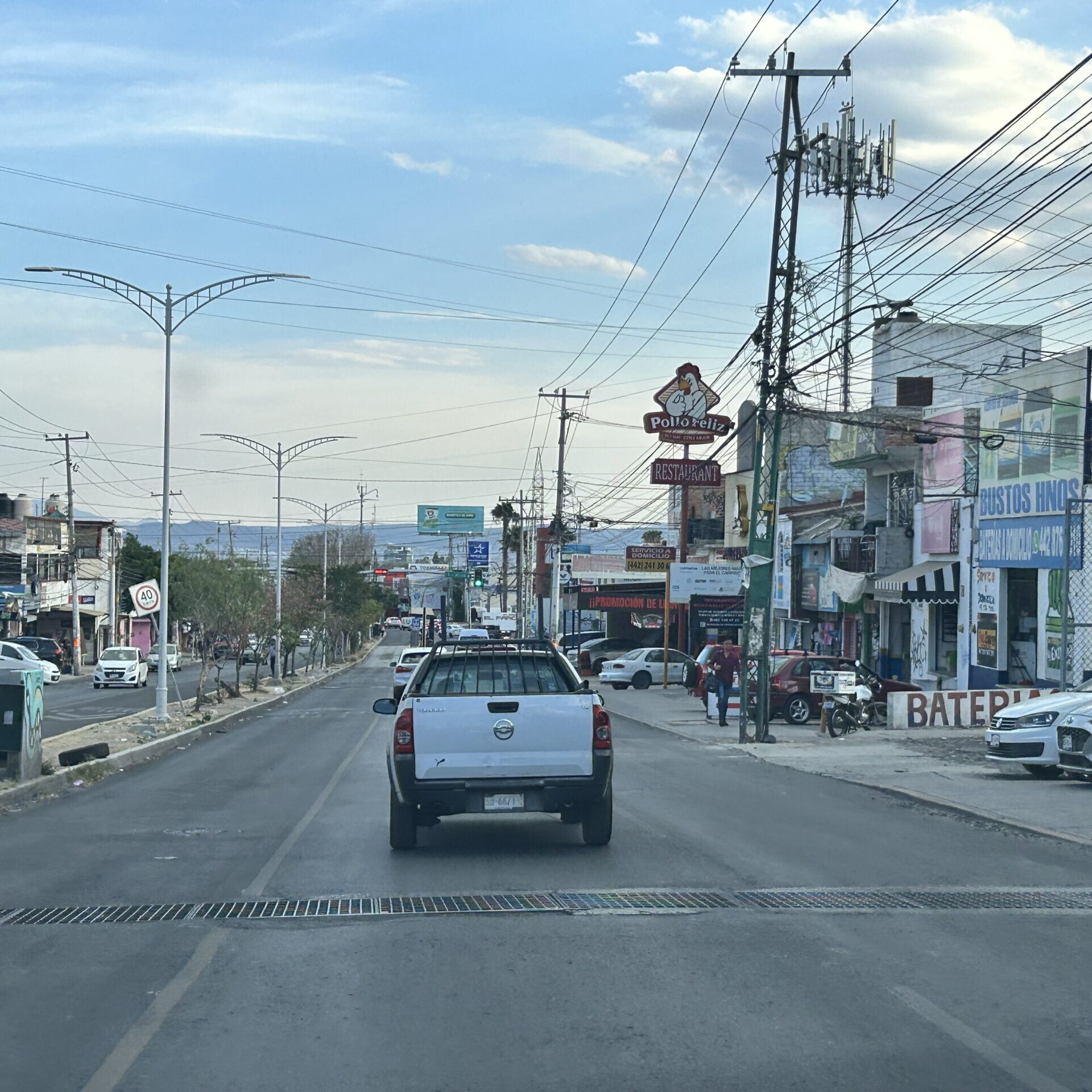 Av. Pie de la Cuesta 1201 Col. San Pablo