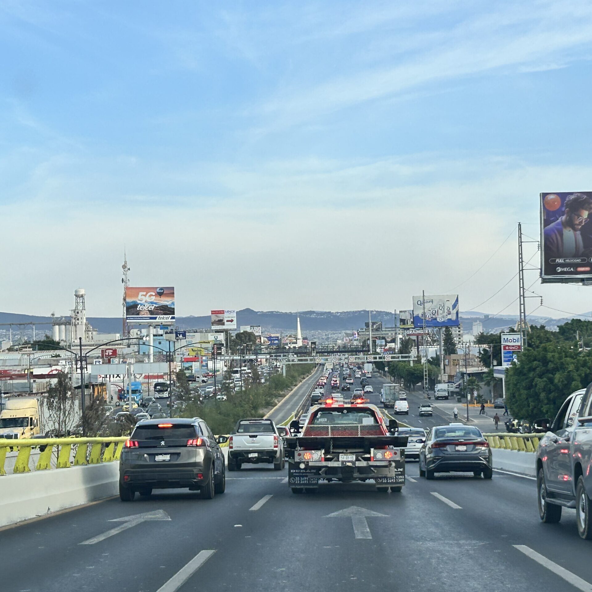 Av. 5 de Febrero #1602 col. San Pablo