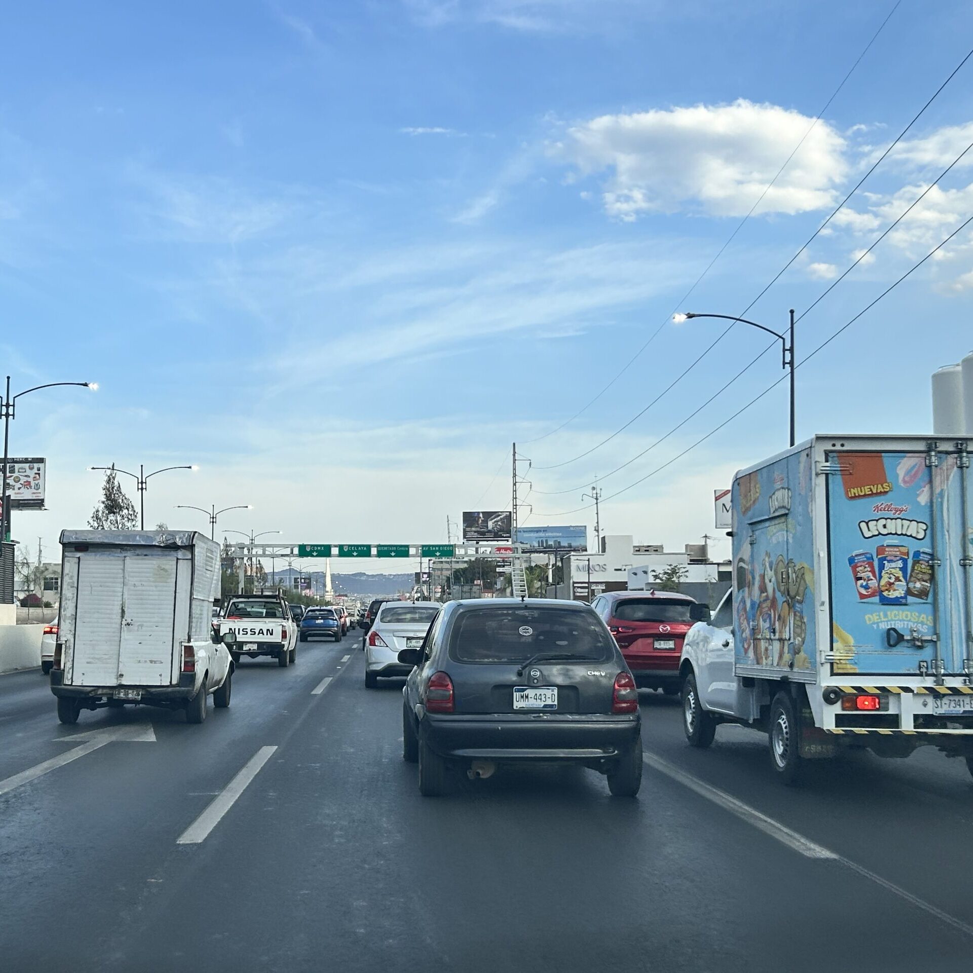 Av. 5 de Febrero #1321 col. Carrillo Puerto