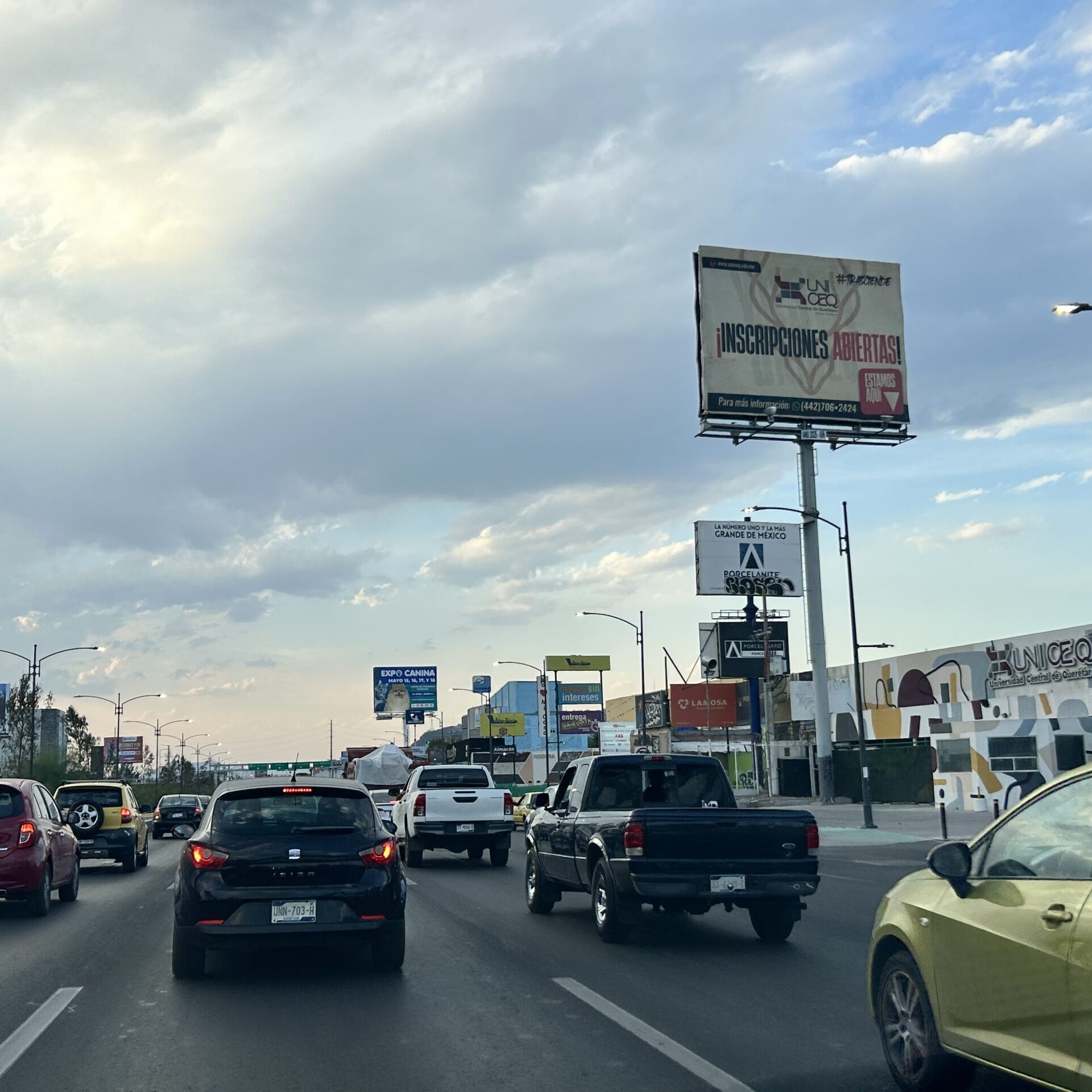 Av. 5 de Febrero #1602 col. San Pablo