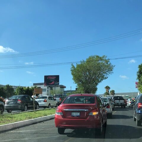 Bernardo Quintana #323 Col. Centro Sur