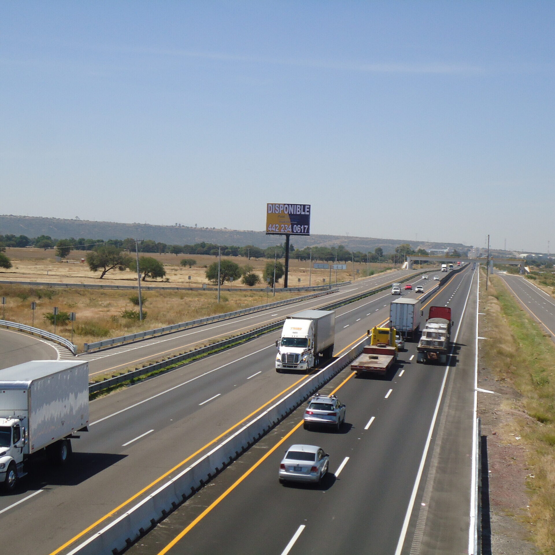 Autopista Qro-Celaya cuota km 12.4