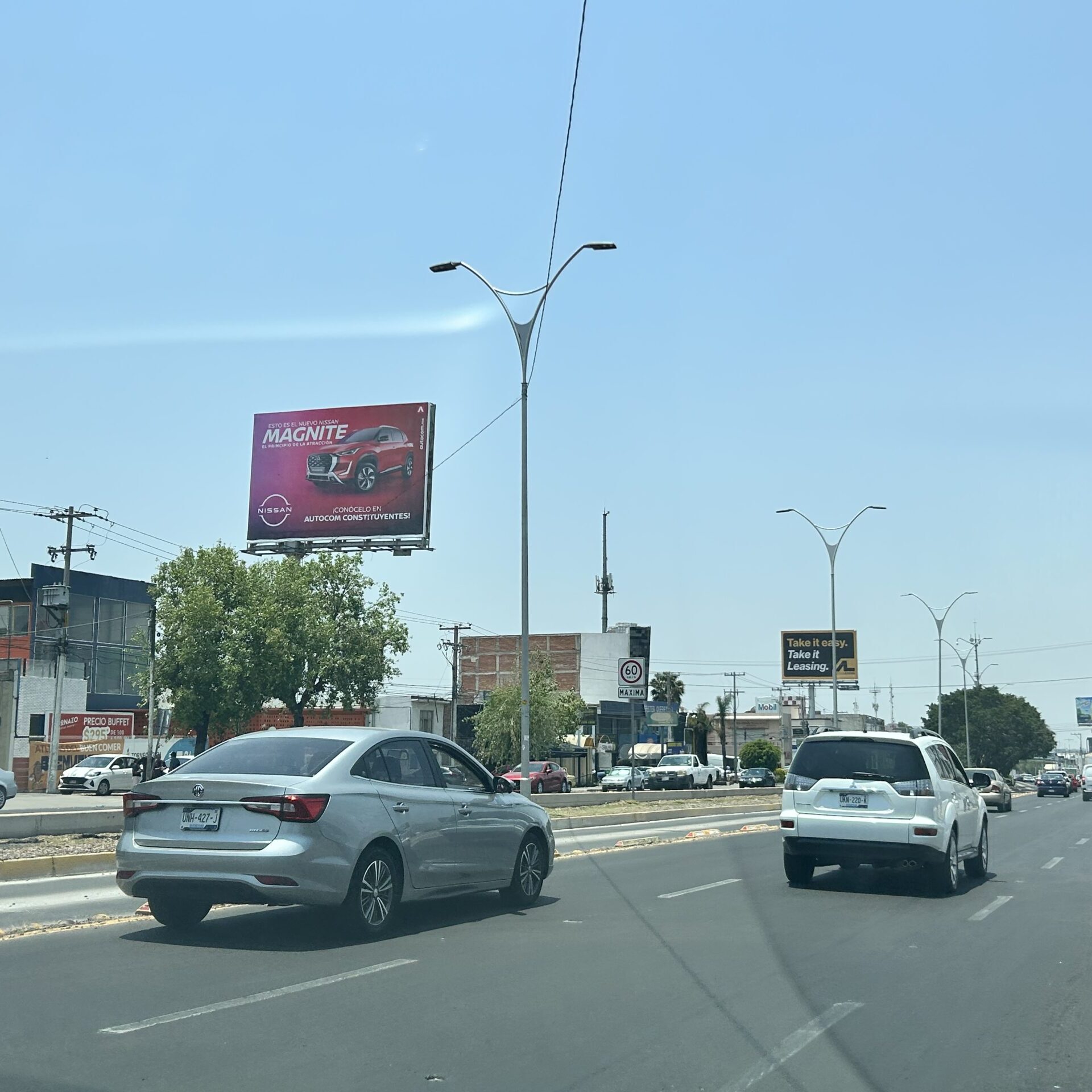 Av. Constituyentes #62 Col. Arquitos